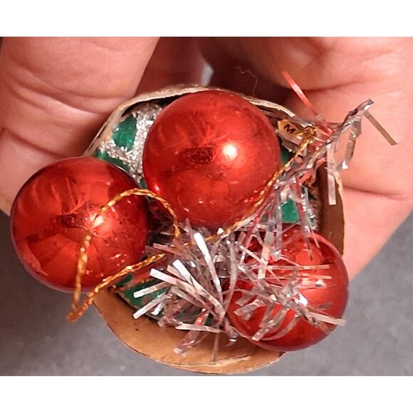 Vintage Christmas Cone Ornament Tinsel & Balls - Picture 5 of 7